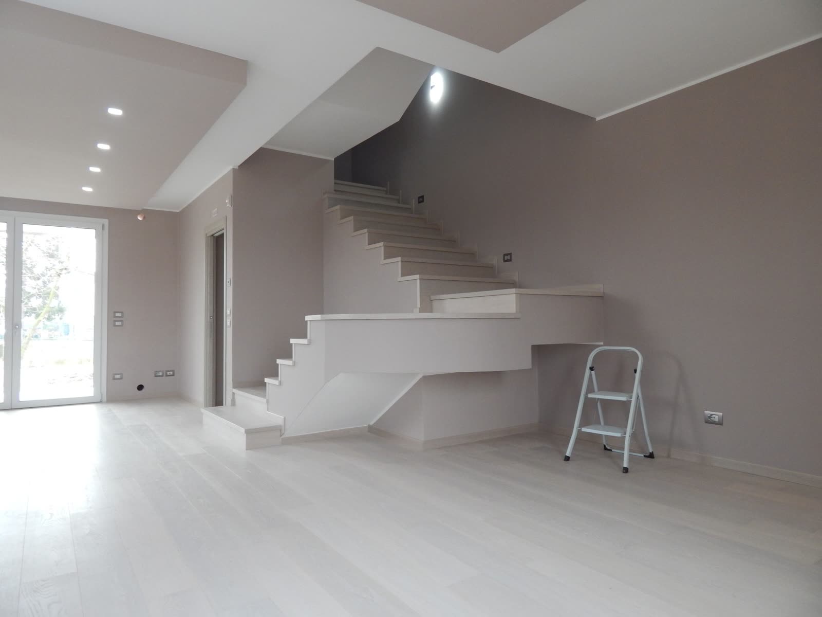 Costruzione scala interna — dopo
